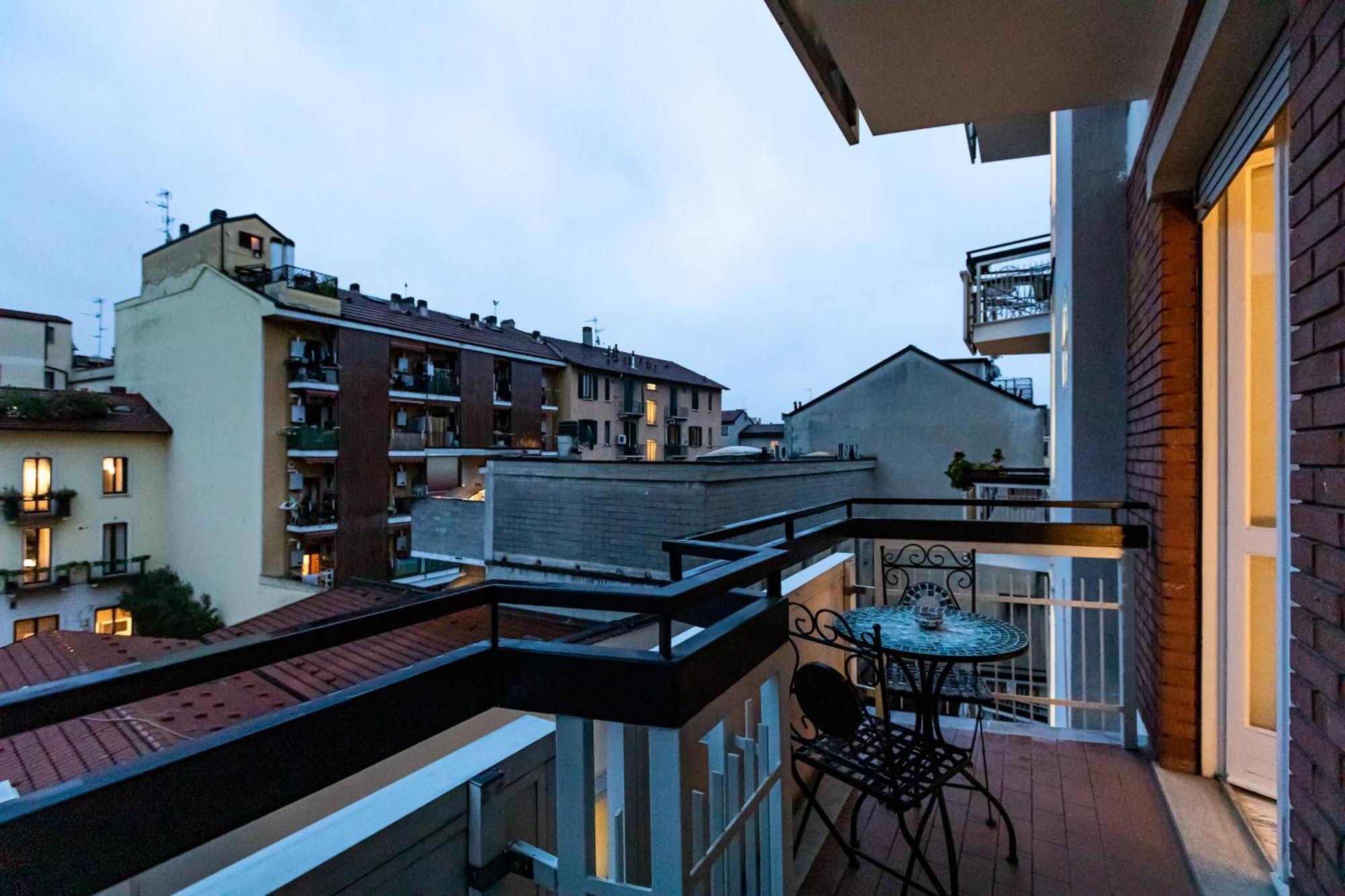 Piazza Gramsci Amazing Apartment With Balcony - Top Collection ميلان المظهر الخارجي الصورة